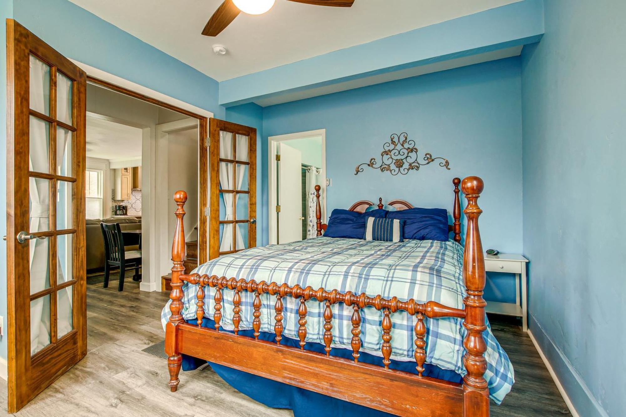Lavish House With Patio - 2 Blocks To Green Lake! Экстерьер фото